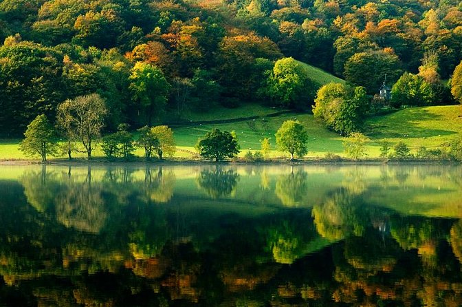Lake District - Rail Tour from London with Cream Tea and Cruise - Hawkshead: Cobblestones, Wordsworth, and Free Time