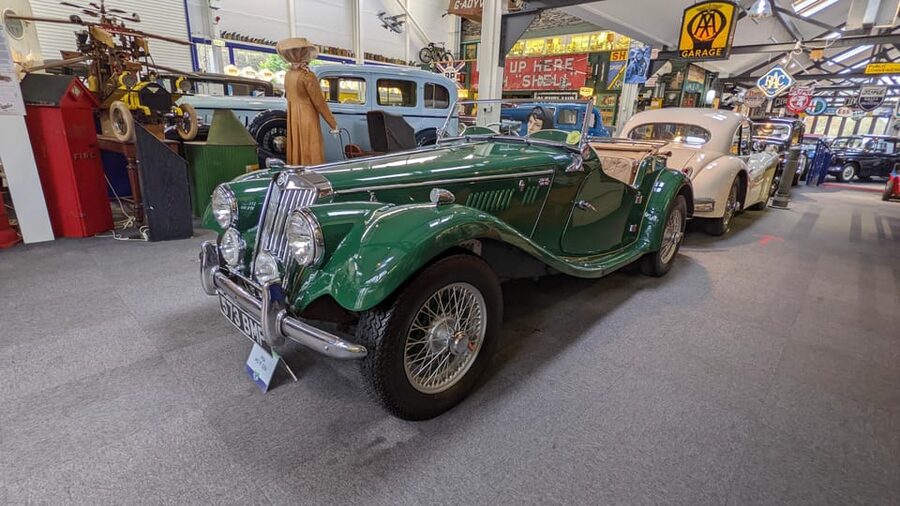 Lakeland Motor Museum Entry Ticket - What the $16 ticket is really worth