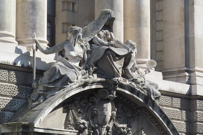 Law in London Private Tour - Timing, meeting point, and what to expect