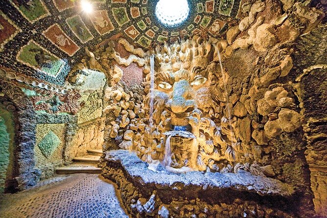 Leeds Castle and Canterbury - Day Tour from Brighton - A guided walk through medieval Canterbury