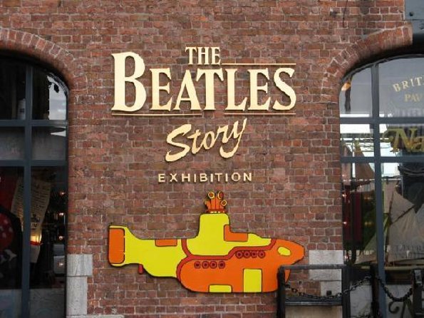 Liverpool and The Beatles Day Tour from London - Key points at a glance