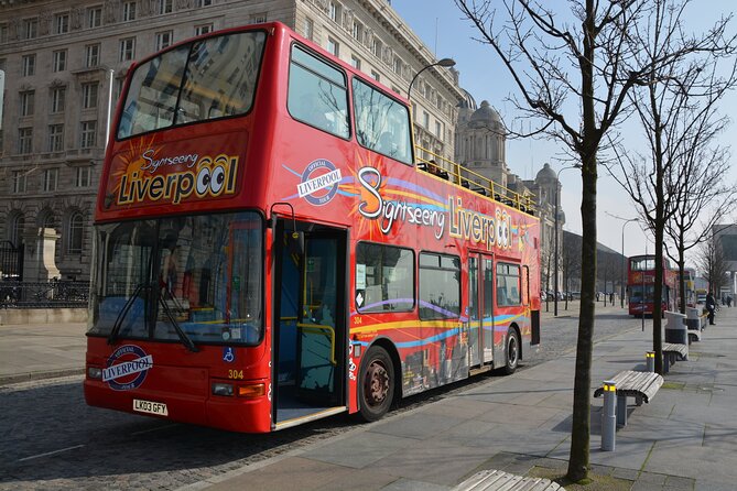 Liverpool: "Blue Route" - City & Beatles Tour - A quick city orientation with a Beatles soundtrack