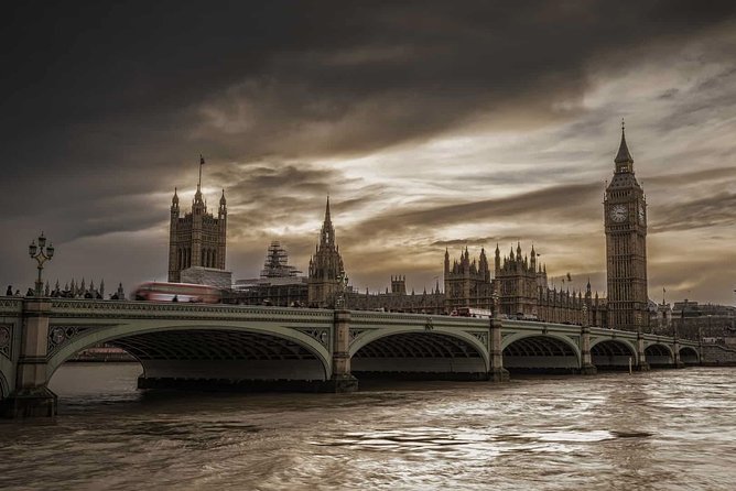 London by Night Sightseeing Tour - Open Top Bus - Live Commentary, Audio Options, and Sound Quality