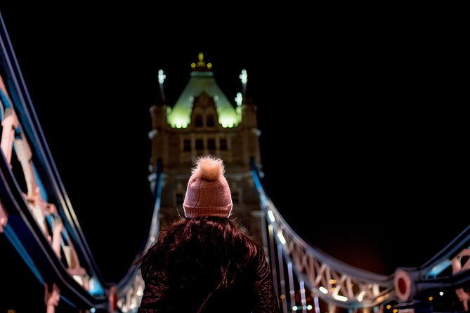 London Christmas Eve Illuminations Guided Tour by Night - The London Eye beside the Thames