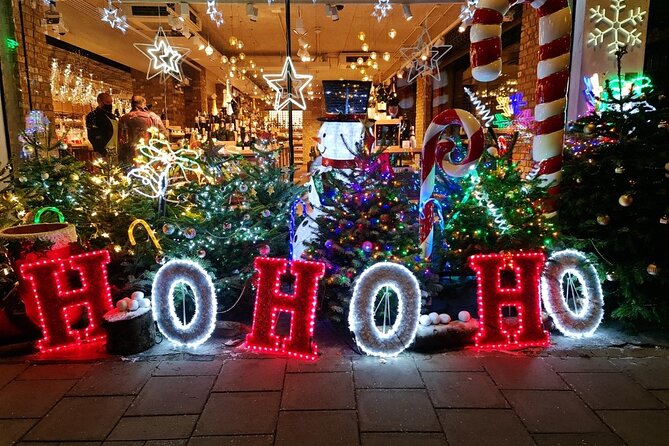 London Christmas Lights Bike Tour with Local Guide - Sloane Square, Harrods, and Hyde Park