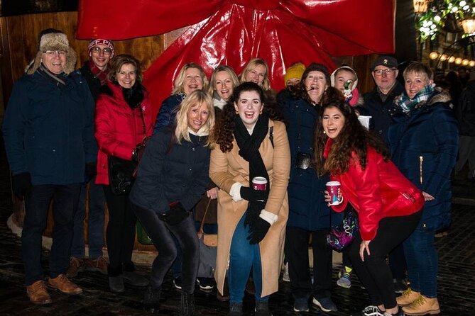 London Christmas Lights Guided Walking Tour - Trafalgar Square and the Christmas tree
