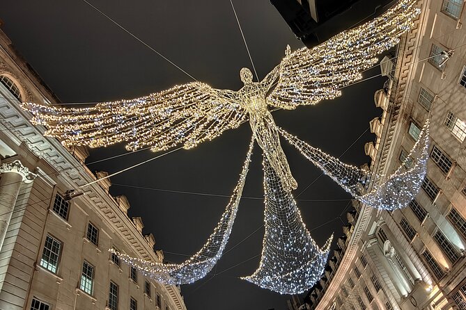 London Christmas Sparkle Private Walking Tour - What this London Christmas walk is really like