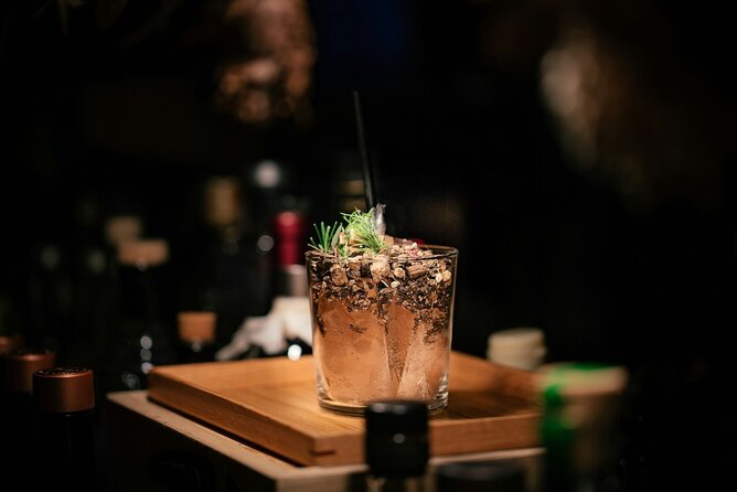 London Cocktail Tour - Soho - Susan’s cocktail history adds more than a pub crawl