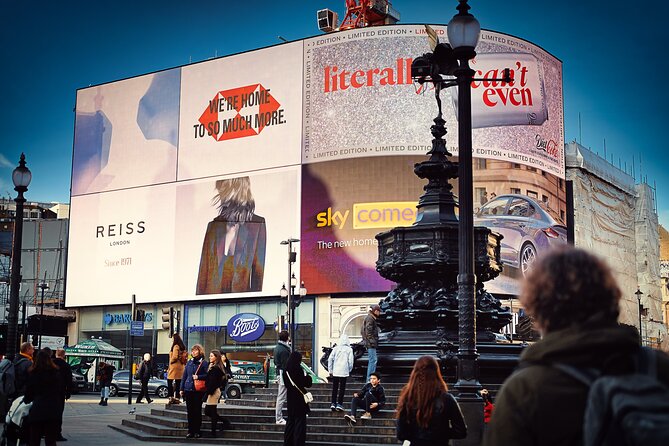 London Discovery by Day and by Night Hop-On Hop-off Tours - Buckingham Palace and the parks route