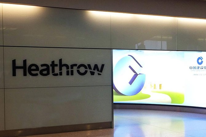 London Heathrow Airport Transfer - Meeting your chauffeur inside Heathrow