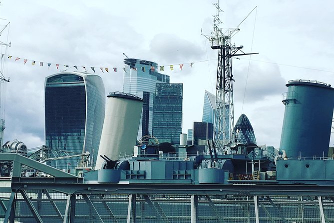 London Introduction Walking Tour - A smart first look at London