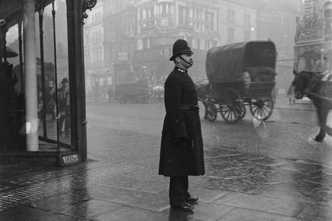 London - Jack the Ripper Small Group Tour - Brick Lane, lodging houses, and the geography of the case