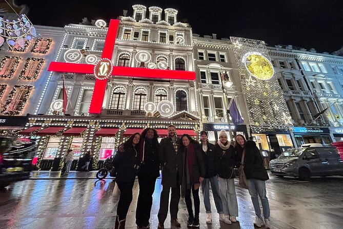 London Magical Christmas Walking Tour with Guide - Roosevelt, Churchill, and Piccadilly Circus