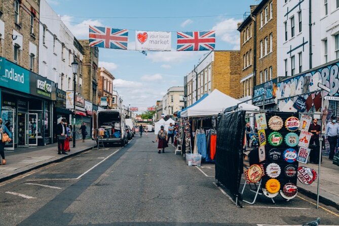 London: Notting Hill Self-Guided Walking Tour with an APP - The Blue Door, with an important expectation