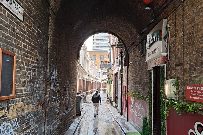 London Past & Present Backstreet Historical Tour - Leadenhall Market and its film connection