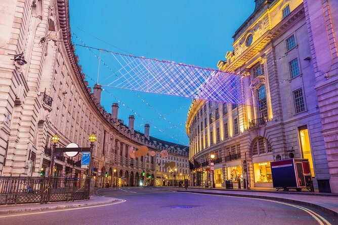 London Private Christmas Lights Taxi Tour with Pick Up - Key points before you book