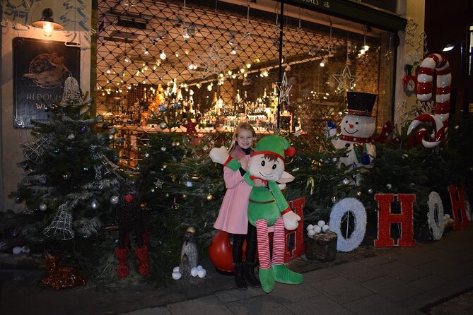 London Private Christmas Lights Taxi Tour with Pick Up - Victoria Embankment finishes beside the Thames