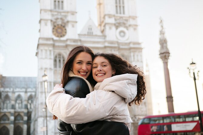 London: Private Landmarks with a Professional Photographer - The London Eye and the river setting