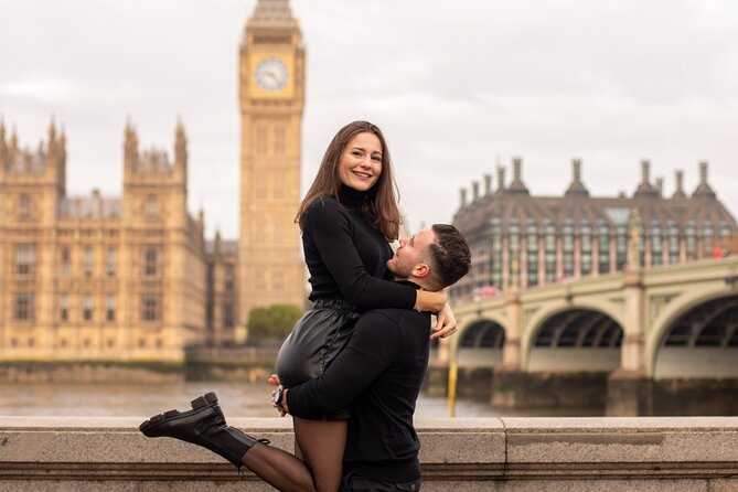 London: Private Landmarks with a Professional Photographer - Photo quality, selection, and delivery