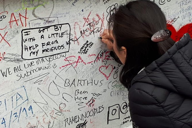 London Rock Legends Tour including Abbey Road - Meeting at St. James’s and riding into rock London