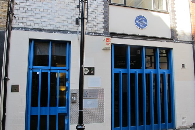 London Rock Music Heritage Soho and North London Tour - Camden Market, Amy Winehouse, and several generations of sound