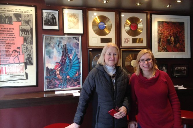London Rock N Pop taxi Tour - Album covers, videos, and unexpected music stops