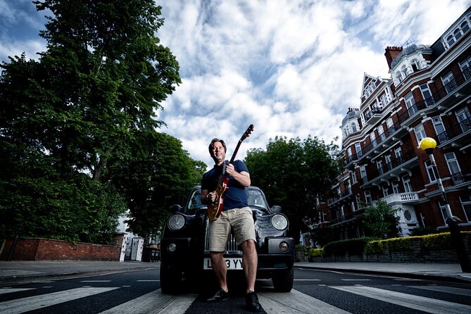 London Rock N Roll Beatles Private Black Cab Tour - Montagu Square and the private side of Beatles history
