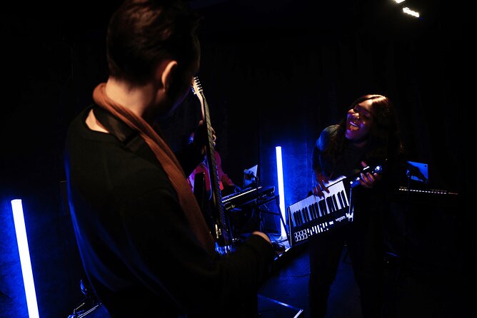 London: Rock On! Camden's Interactive Rockstar Experience - Why the private format works so well