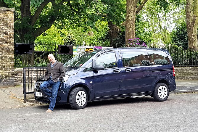 London Royal Highlights - Private Taxi Tour with Hotel Pickup - Parliament and Big Ben: London’s political postcard