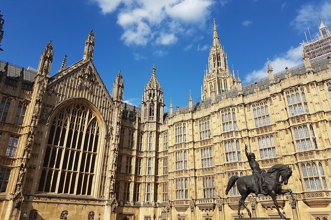London's Amazing Palaces & Parliament : Private Tour - Watching the Changing of the Guard at 10 a.m.