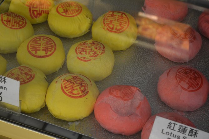 London’s Chinatown Food Experience - Gerrard Street and the everyday food scene