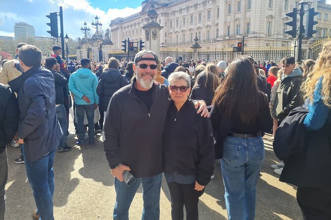 London Sightseeing Private Black Cab Tour with Hotel Pick Up - Buckingham Palace and the royal center