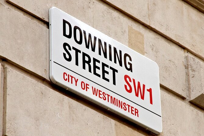 London Sightseeing Walking Tour with 30+ sights - Royal parks, palaces, and the final walk