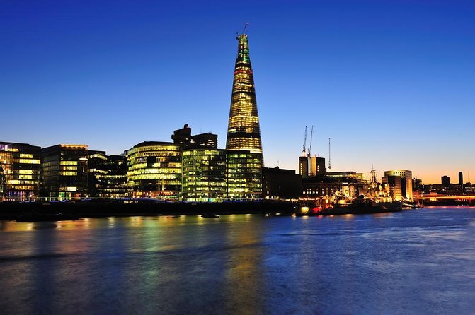 London Sightseeing Walking Tour with 30+ sights - Ancient roads and modern towers in the City