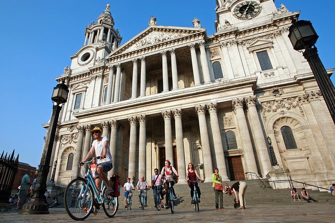 London Sunset Bike Tour - Starting near Lambeth Towers and the South Bank