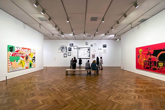 London Tate Modern Guided Small-Group Tour with Max 6 People - Bags, Children, and Other Practical Points