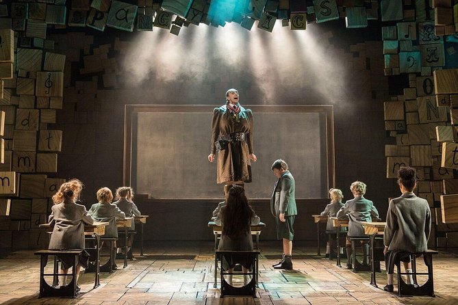 London Theatre: Matilda The Musical - Sets, props, and the show’s visual rhythm