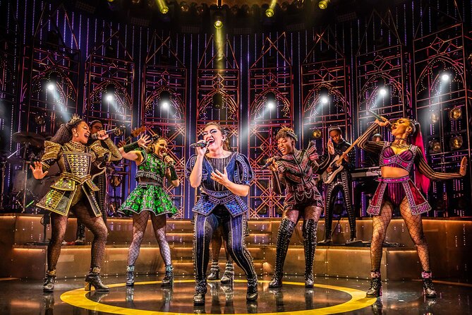London Theatre: SIX The Musical - The concert format and the all-female band