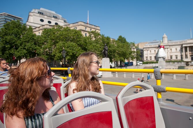 London Tootbus Hop-on Hop-off (Optional Thames Cruise) - The northern route links theatres, museums, and major stations