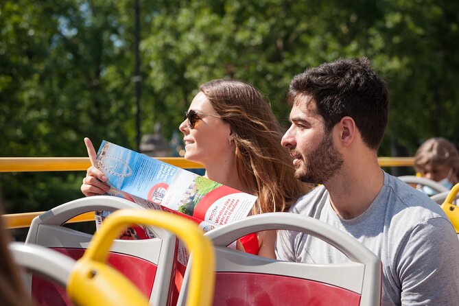 London Tootbus Hop-on Hop-off (Optional Thames Cruise) - The audio guide can help, but bring realistic expectations