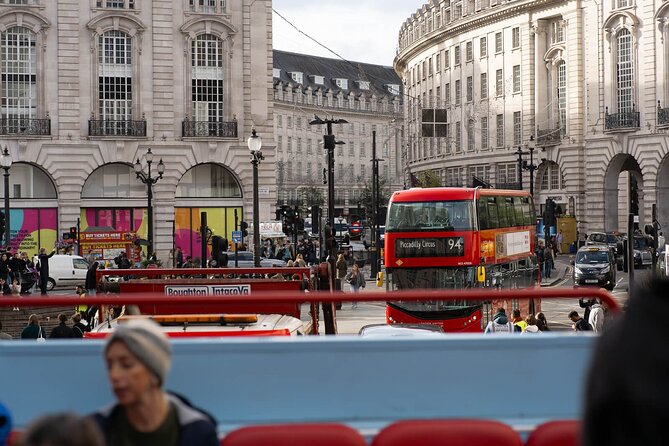 London Tour Hop-on Hop-off Bus with Optional Thames River cruise - Buckingham Palace and the royal district