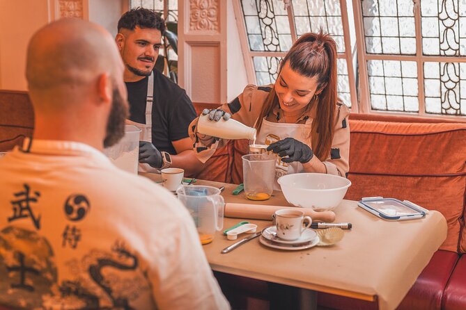 London Traditional English Scone Making and Tea Workshop - Meeting the bakers and learning the basics