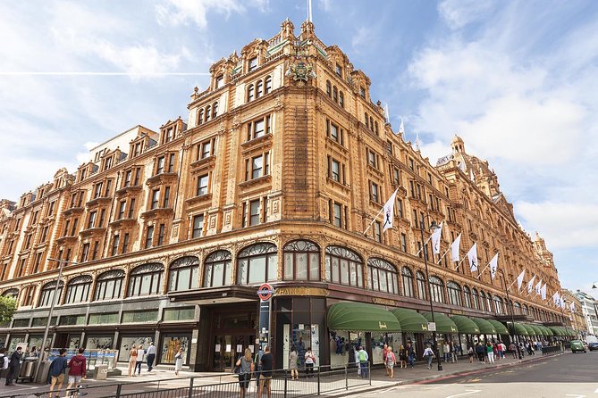 London Vintage Bus Tour with Cream Tea at Harrods - Who will enjoy this afternoon most