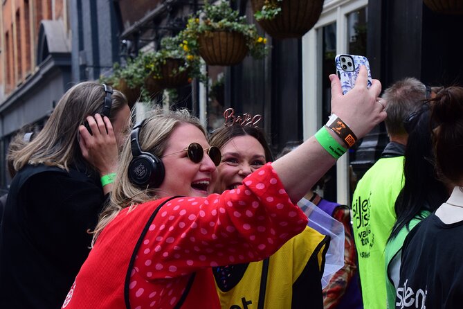 London West End Musical Silent Disco Walking Tour Top 1% Rated - Big stages, bold songs, and the changing West End