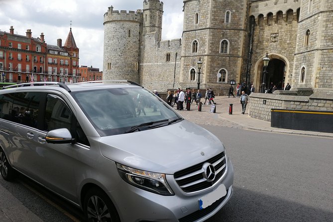 Luxury Private Day Hire London-London Stopover at Windsor & Hampton Court Palace - Three and a half hours at Hampton Court Palace