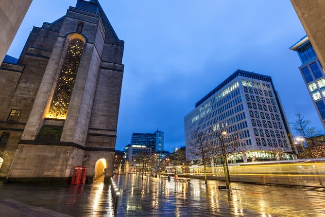 Manchester Haunt Quest: Solve the Mystery of the Pusher - Manchester Cathedral gives the quest its oldest setting