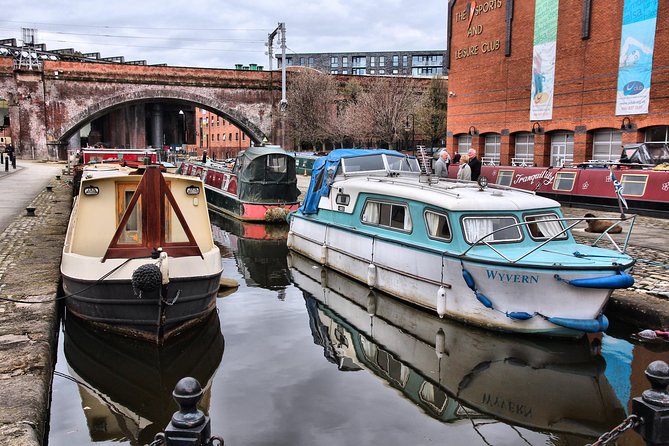 Manchester Private Tour with a Local - Highlights & Hidden Gems - Northern Quarter: murals, records, and Manchester’s creative side