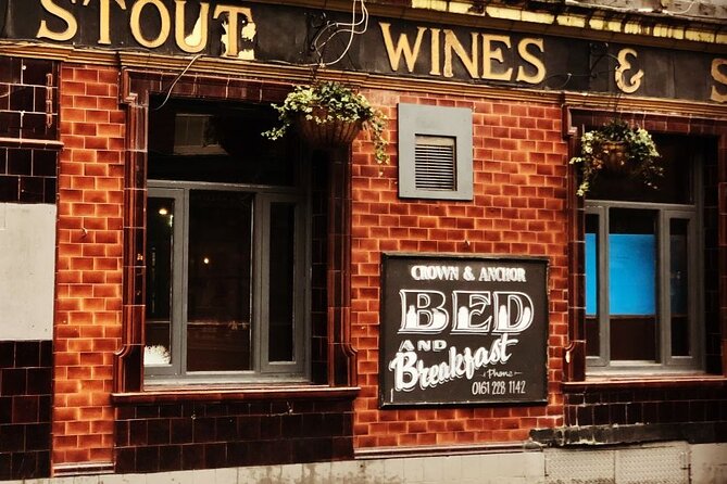 Manchester Private Tour with a Local - Highlights & Hidden Gems - Castlefield: canals, Roman remains, and preserved warehouses