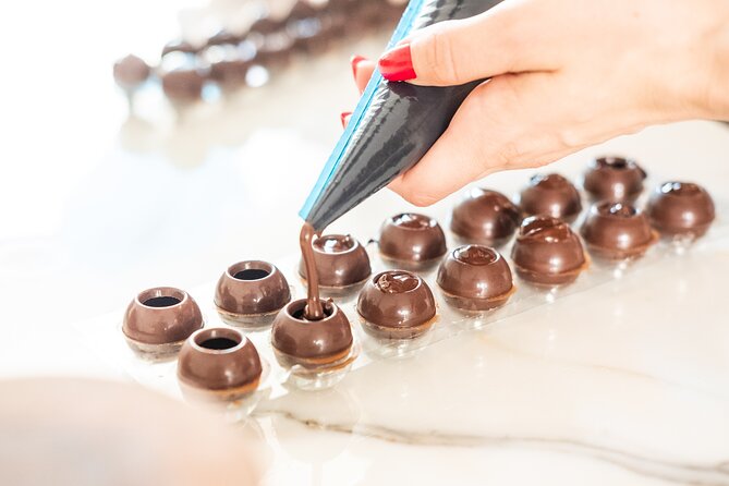 Melt's Amazing Bonbons making in Notting Hill - Arriving at 59 Ledbury Road in Notting Hill