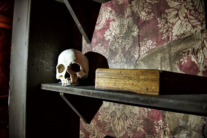 moviESCAPE Stockport Haunted House II Demon's Curse Escape Room - What happens from arrival to escape attempt
